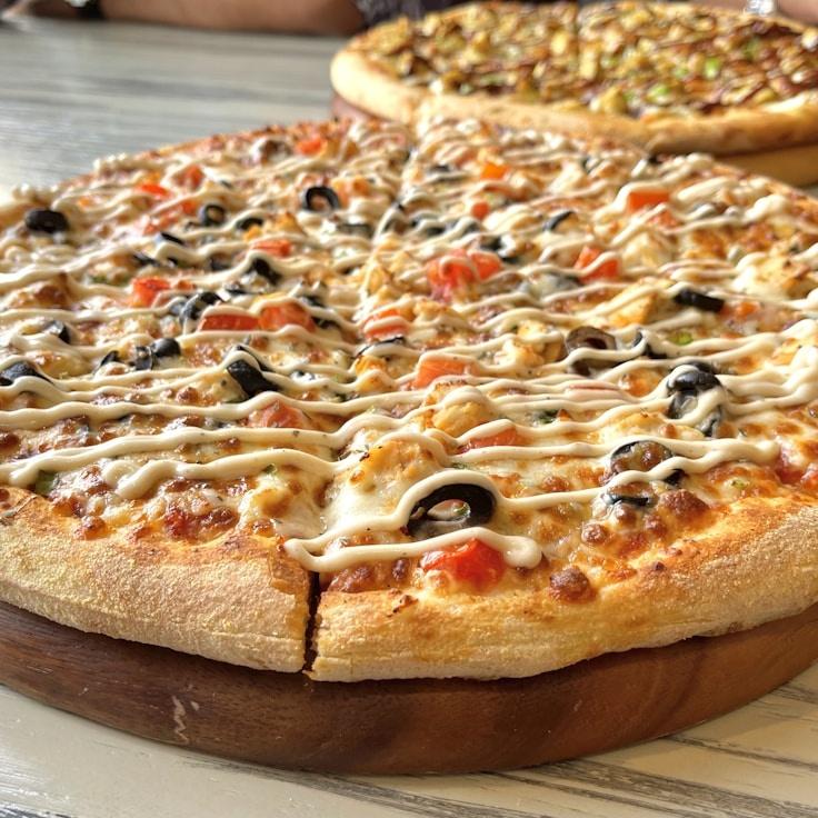 Sun-kissed Tomato Basil Haven Pie